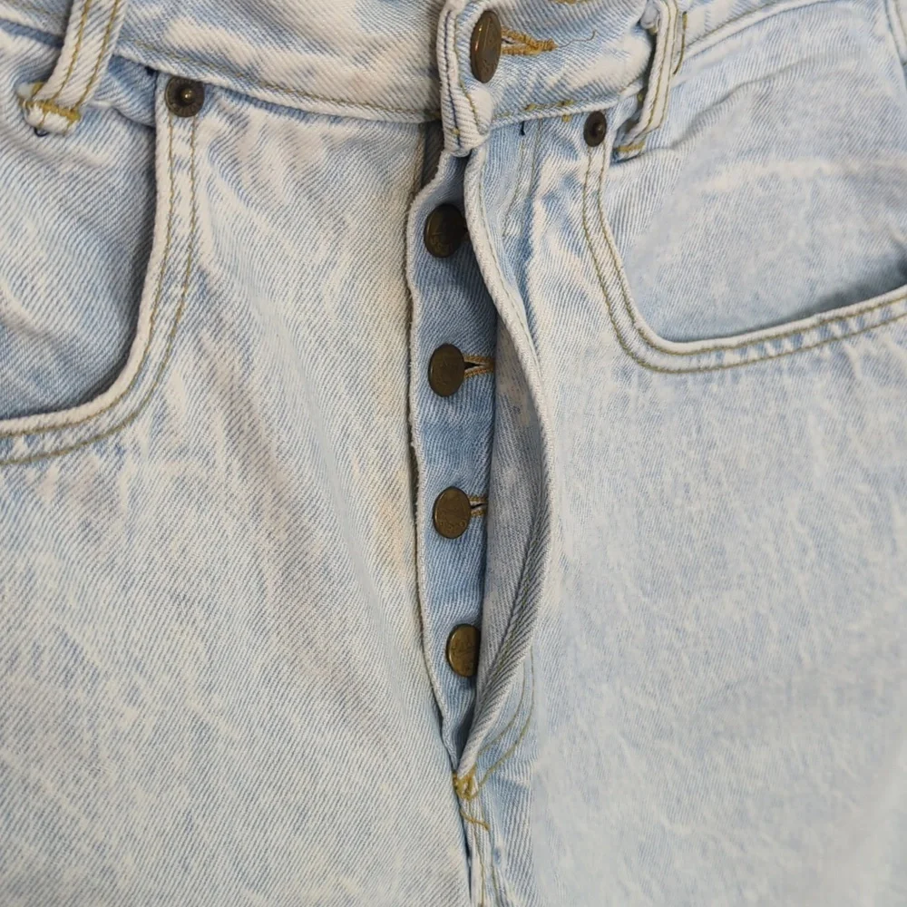 Vintage 90s Georges‎ Marciano For Guess Button Fly Light Wash Jean Short Size 3